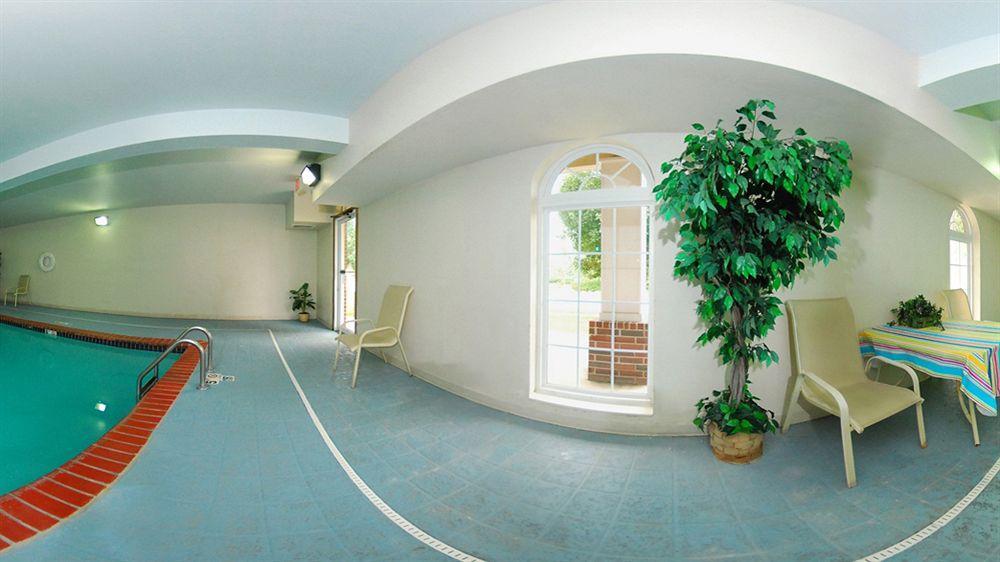 Quality Inn & Suites Chesterfield Village Springfield Eksteriør bilde