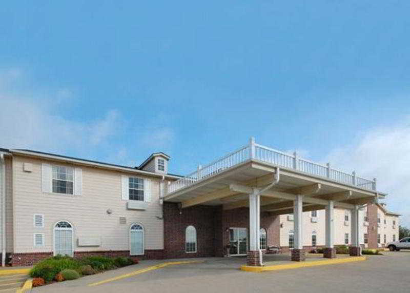 Quality Inn & Suites Chesterfield Village Springfield Eksteriør bilde